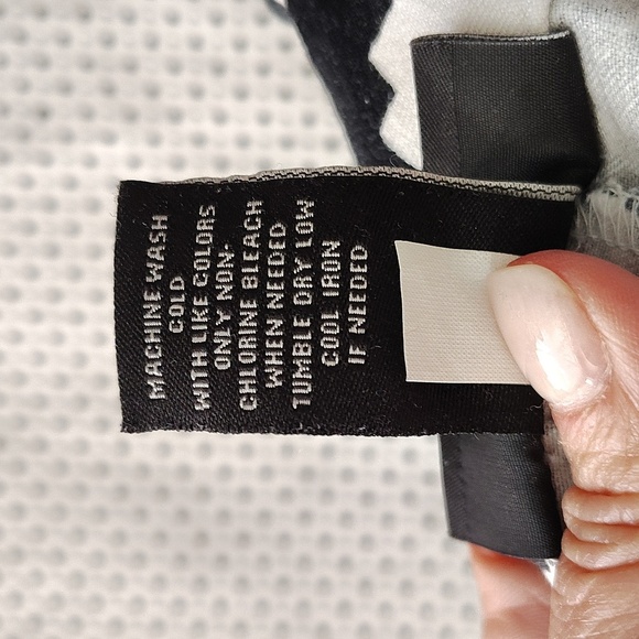 Lane Bryant Crop Pants Size 20 Black And White Print Stretch With Pockets - Picture 9 of 9